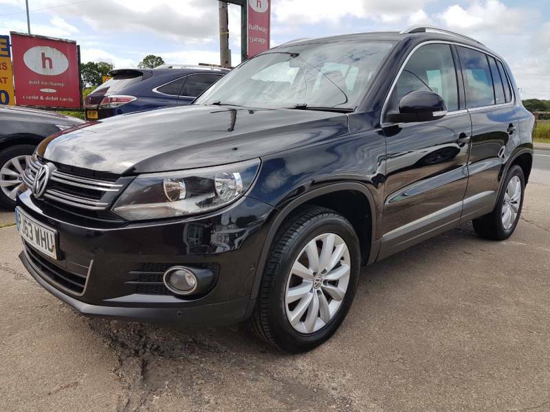 Volkswagen Tiguan 2.0 Tdi Bluemotion Tech Match Dsg Black #2