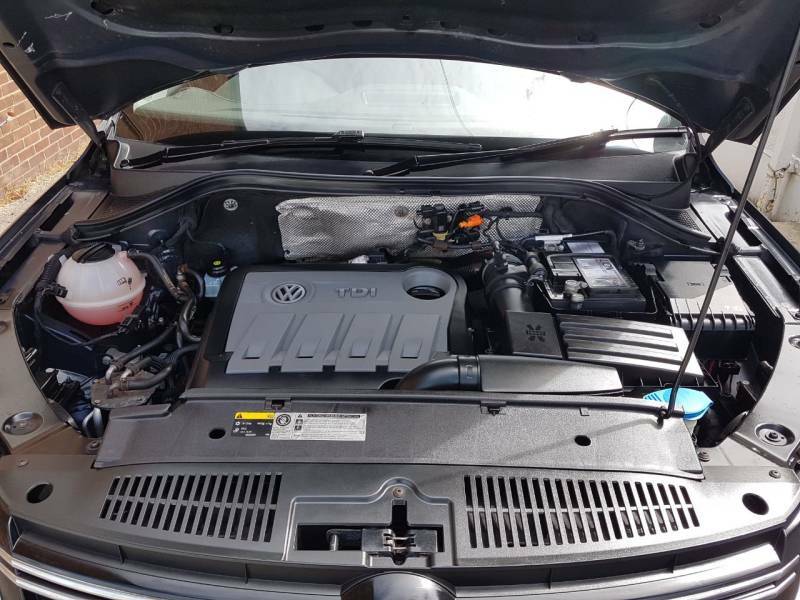Volkswagen Tiguan 2.0 Tdi Bluemotion Tech Black #35