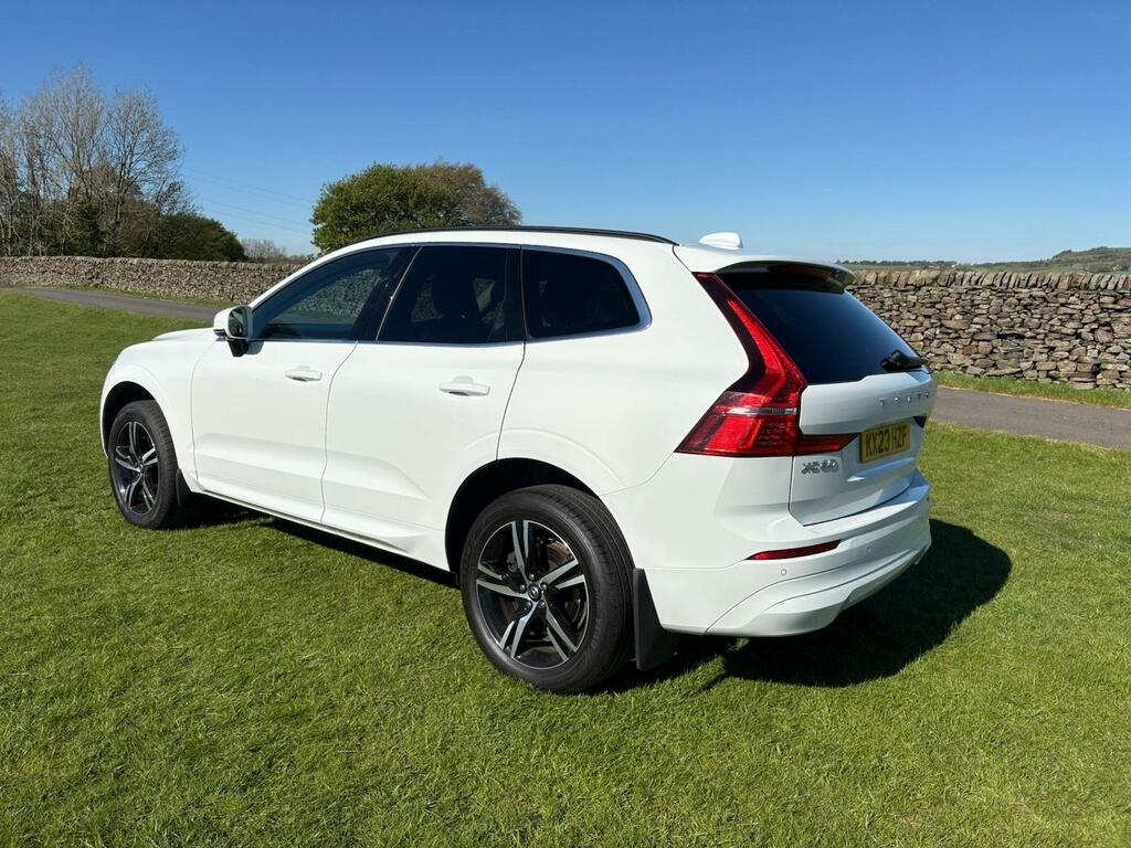 Volvo XC60 KX23HZF White #2