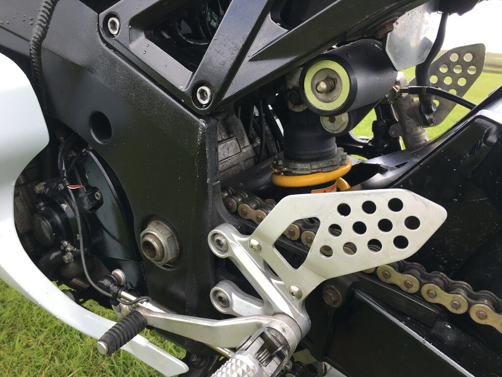 Suzuki 650 Gsf 650 Silver #7