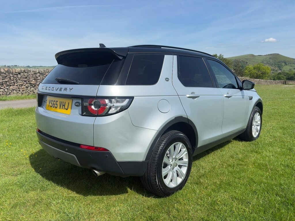 Land Rover Discovery Sport 2.2 Sd4 Se Tech YS65VHJ Silver #3