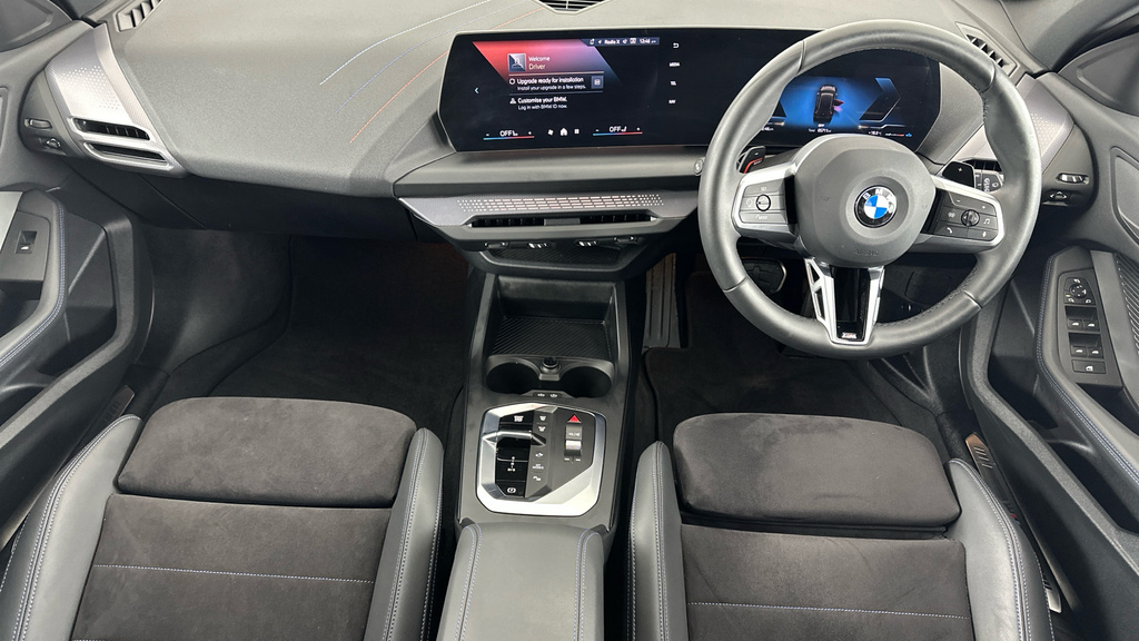 BMW 1 Series 1.5 120I Mht M Sport Dct Euro 6 Ss Black #4