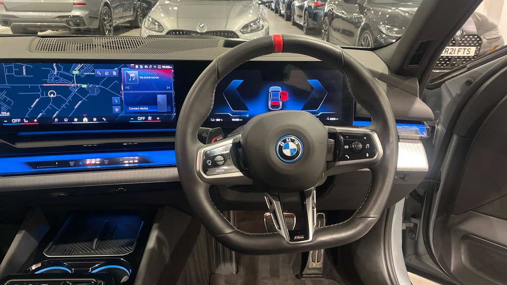 BMW i5 M60 83.9Kwh Xdrive Grey #5