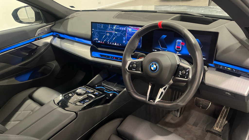 BMW i5 M60 83.9Kwh Xdrive Grey #6