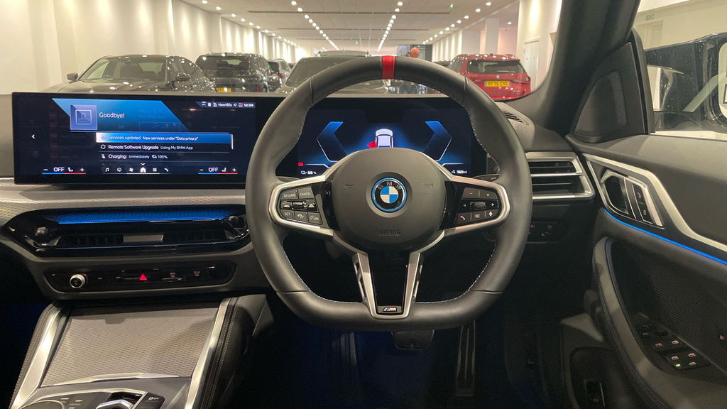 BMW i4 M50 83.9Kwh Gran Coupe 4Wd White #4