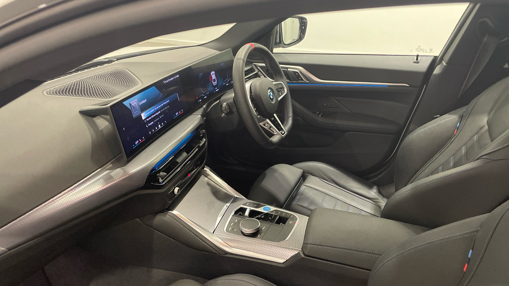 BMW i4 M50 83.9Kwh Gran Coupe 4Wd White #6