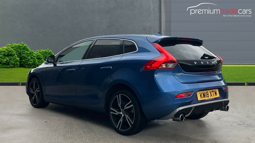 Volvo V40 2.0 D3 R-design Pro Euro 6 Ss Blue #2