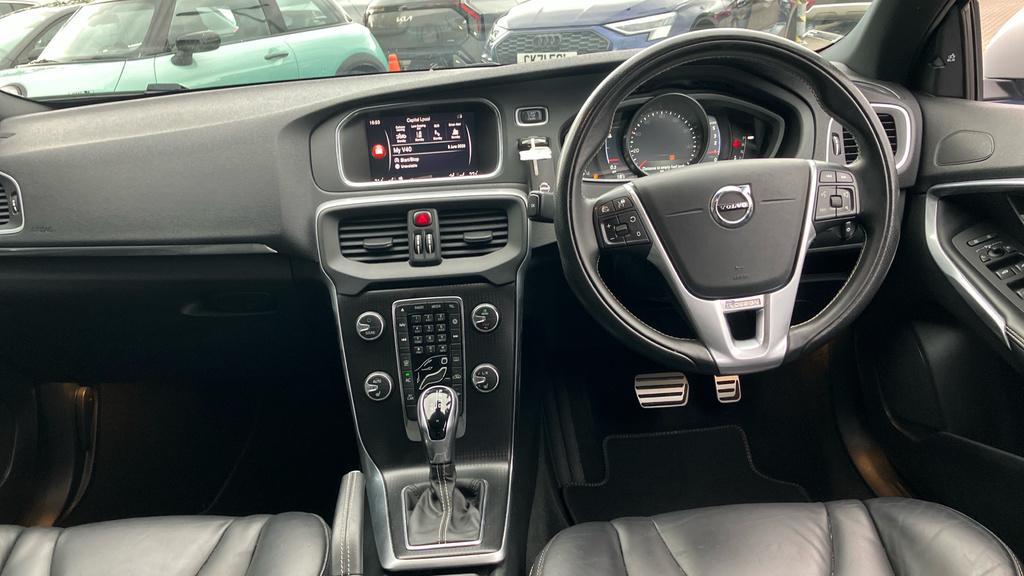 Volvo V40 2.0 D3 R-design Pro Euro 6 Ss Blue #4