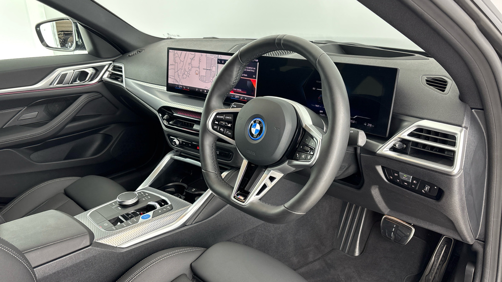 BMW i4 40 83.9Kwh M Sport Gran Coupe Edrive Black #6