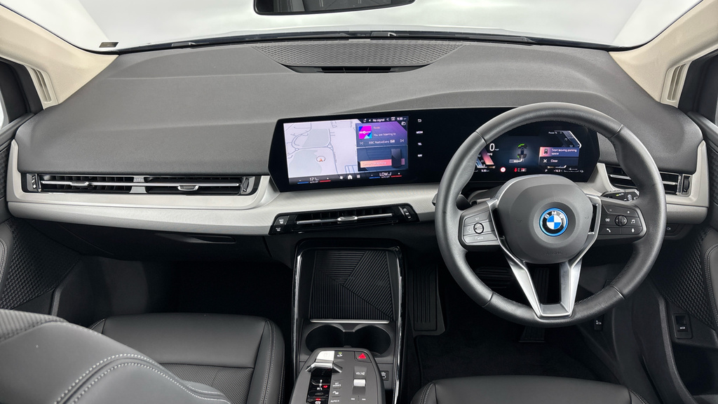 BMW 2 Series Active Tourer 1.5 225Xe 16.3Kwh Sport Dct 4Wd Euro 6 Ss Blue #4