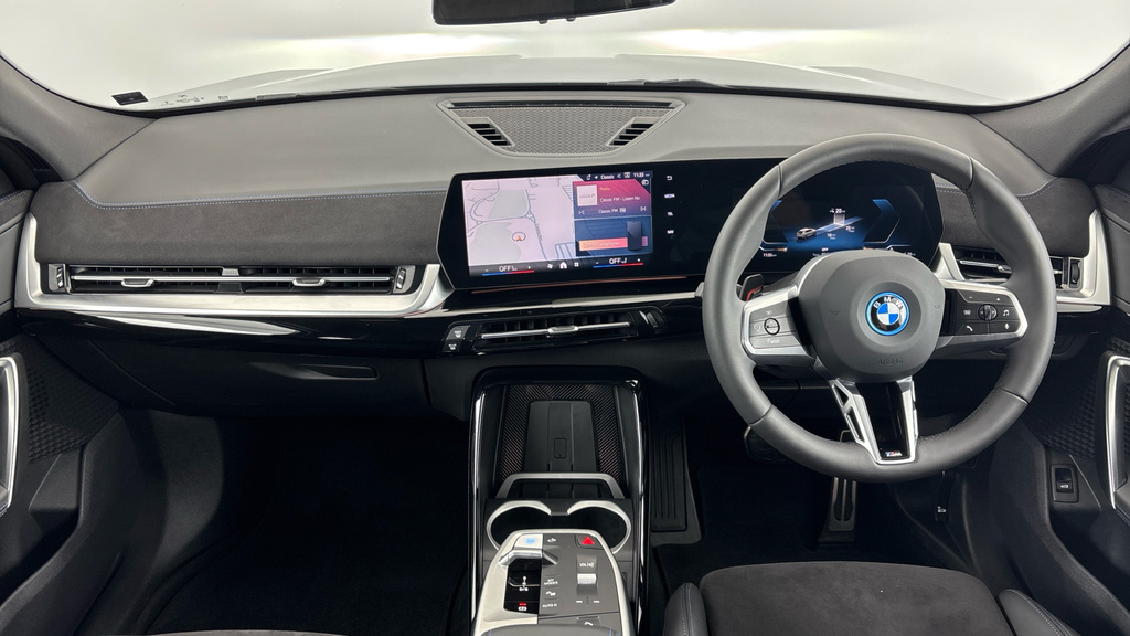BMW iX2 30 66.5Kwh M Sport Xdrive 11Kw Charger Grey #4