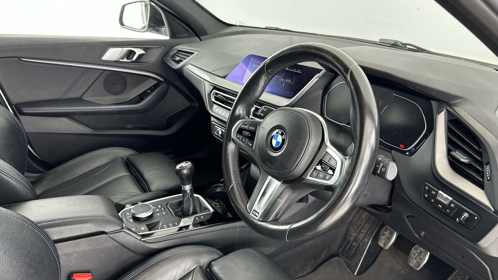 BMW 1 Series 1.5 118I M Sport Euro 6 Ss White #6