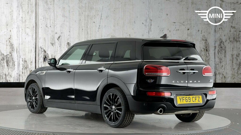 Mini Clubman 1.5 Cooper Classic Steptronic Euro 6 Ss 6Dr Black #2