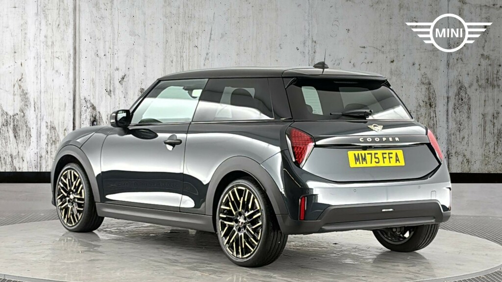 Mini Hatch 1.5C Exclusive Steptronic Euro 6 Ss Grey #2