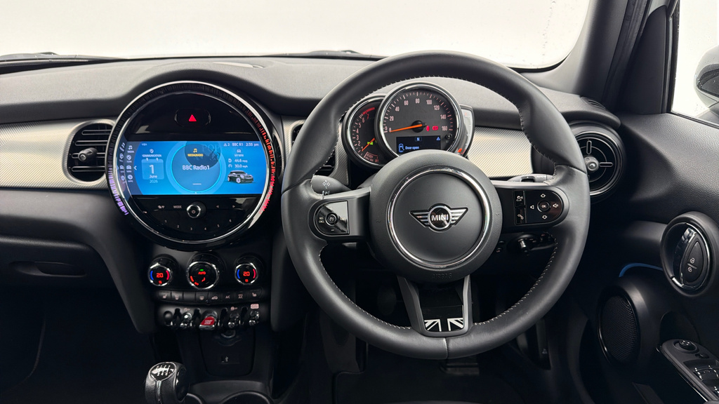 Mini Hatch 1.5 Cooper Exclusive Euro 6 Ss White #5