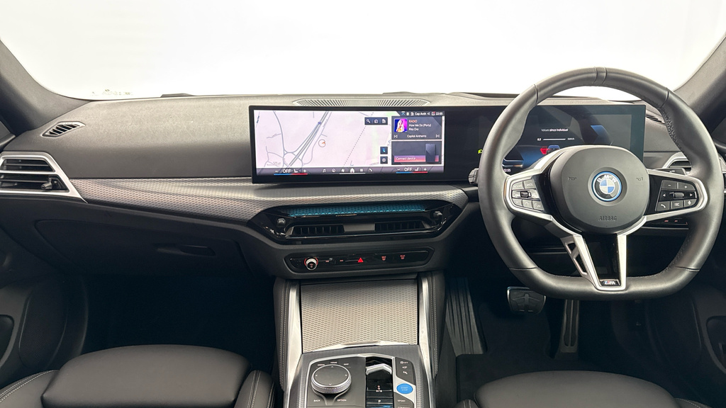 BMW i4 40 83.9Kwh M Sport Gran Coupe Edrive Black #4
