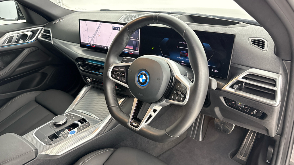 BMW i4 40 83.9Kwh M Sport Gran Coupe Edrive Black #6