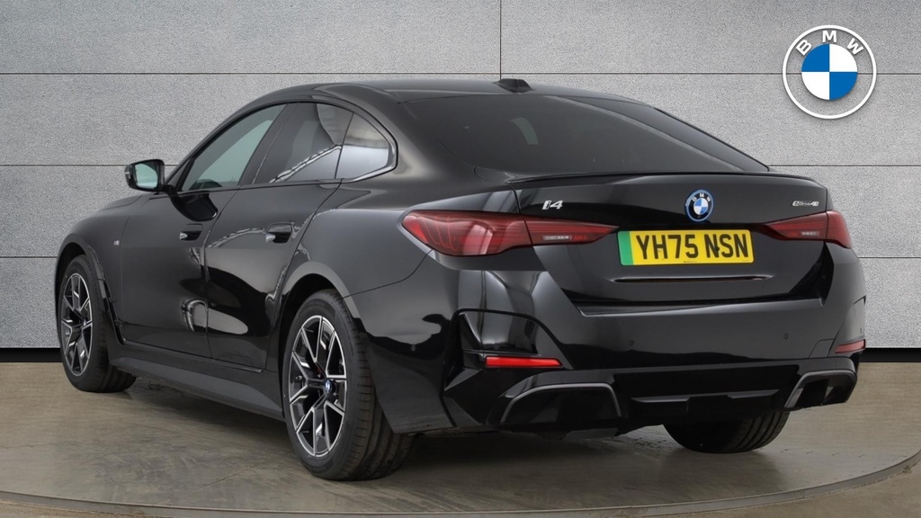 BMW i4 40 83.9Kwh M Sport Gran Coupe Edrive Black #2