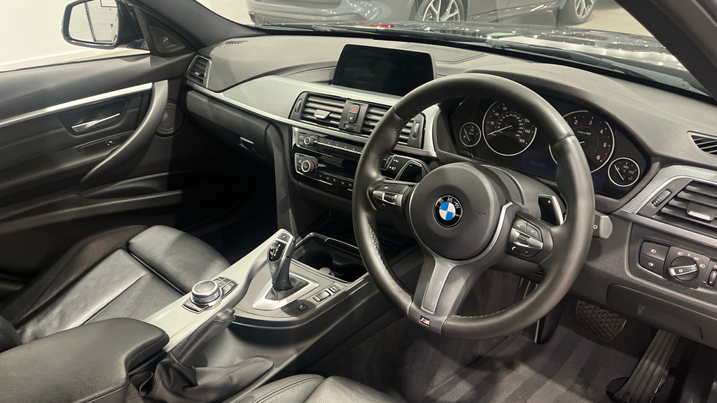 BMW 3 Series 2.0 320D M Sport Shadow Edition Touring Euro Black #6
