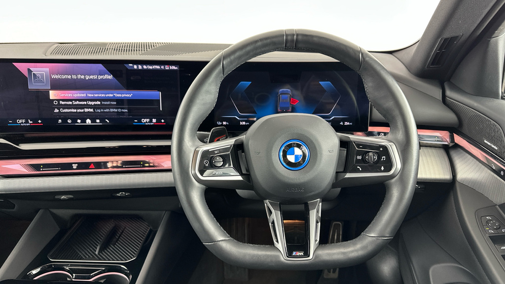 BMW i5 40 83.9Kwh M Sport Edrive 11Kw Charger Grey #5
