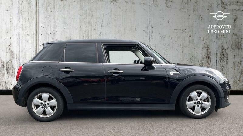 Mini Hatch 1.5 Cooper Classic Steptronic Euro 6 Ss Black #3
