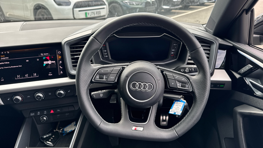 Audi A1 1.0 Tfsi 30 Black Edition Sportback Euro 6 Ss 5 Silver #5