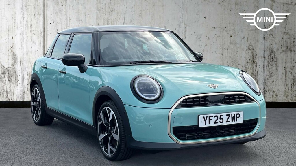 Mini Hatch 1.5C Exclusive Steptronic Euro 6 Ss Green