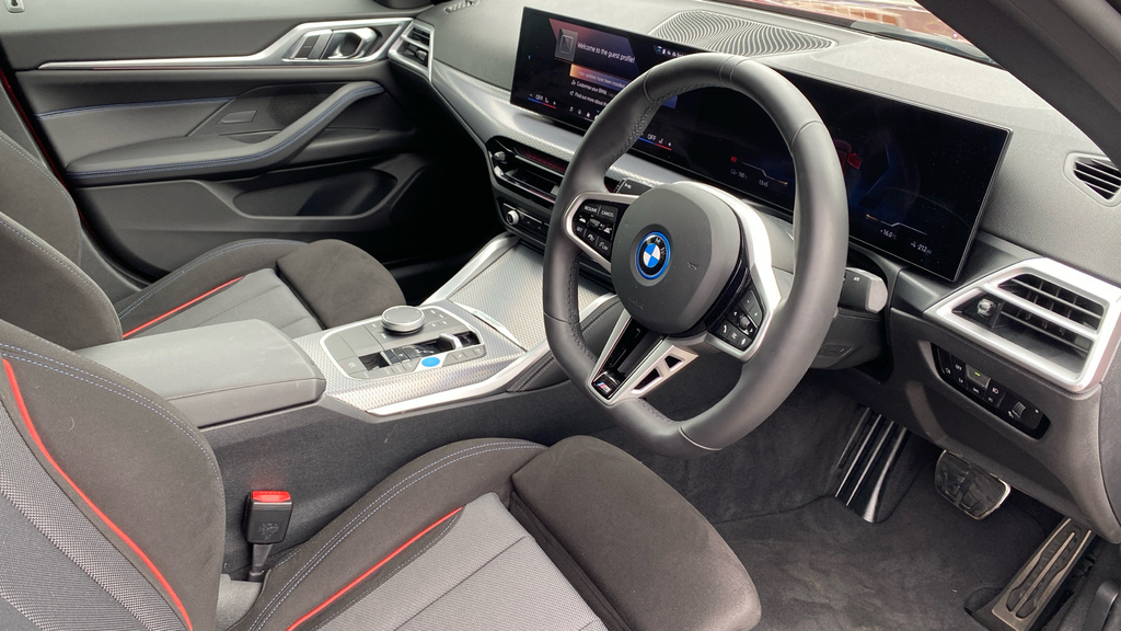 BMW i4 35 70.2Kwh M Sport Gran Coupe Edrive Red #6