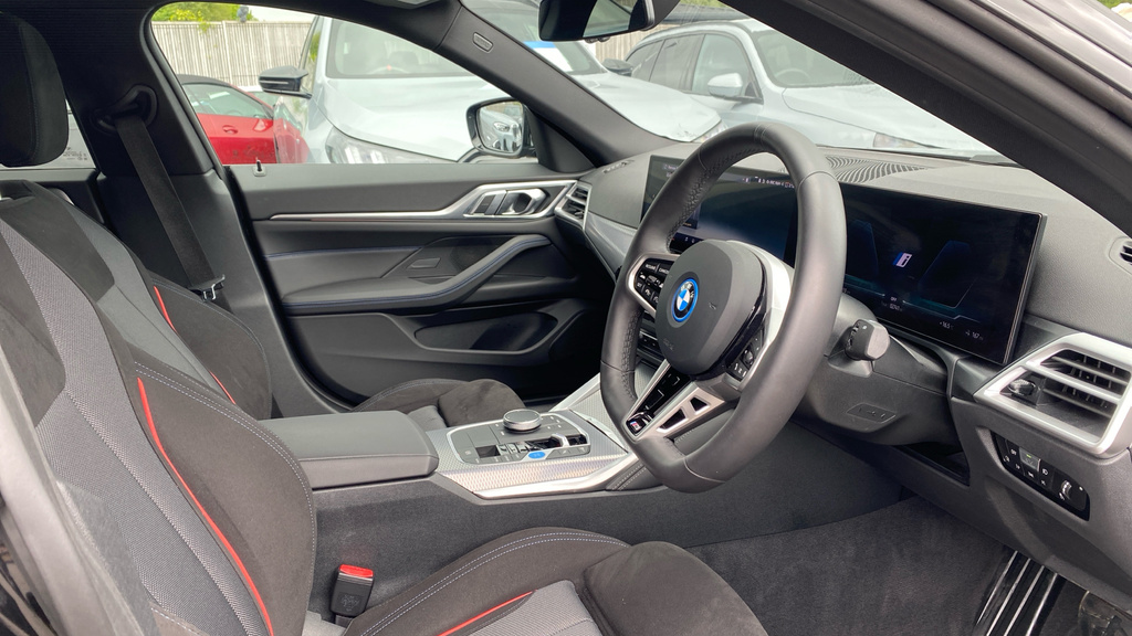 BMW i4 35 70.2Kwh M Sport Gran Coupe Edrive Black #6