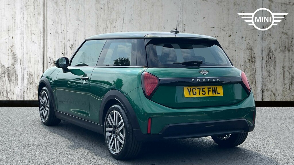 Mini Hatch 1.5C Classic Steptronic Euro 6 Ss Green #2