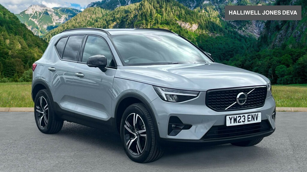 Volvo XC40 2.0 B3 Mhev Plus Dark Dct Euro 6 Ss Grey