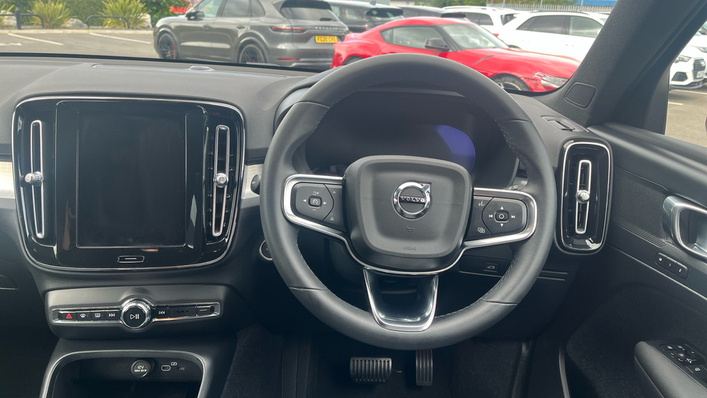 Volvo XC40 2.0 B3 Mhev Plus Dark Dct Euro 6 Ss Grey #5