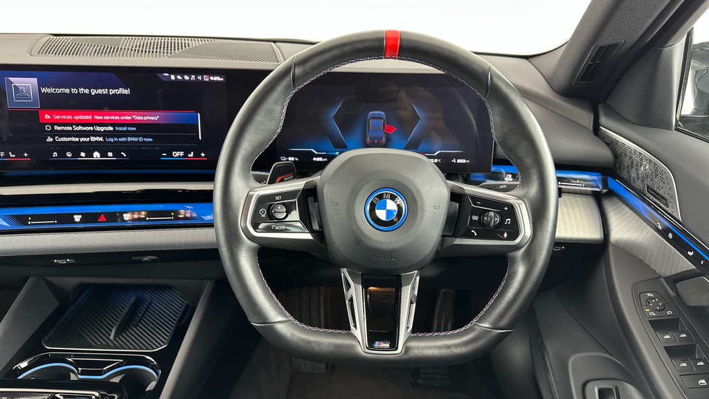 BMW i5 M60 83.9Kwh Xdrive Grey #5
