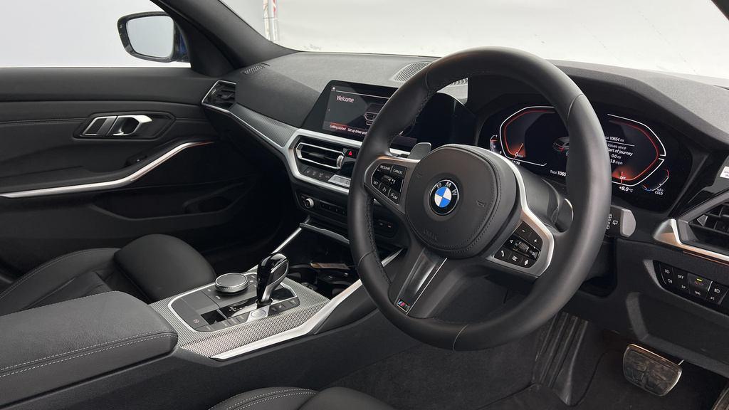 BMW 3 Series 2.0 320I M Sport Touring Euro 6 Ss Blue #6