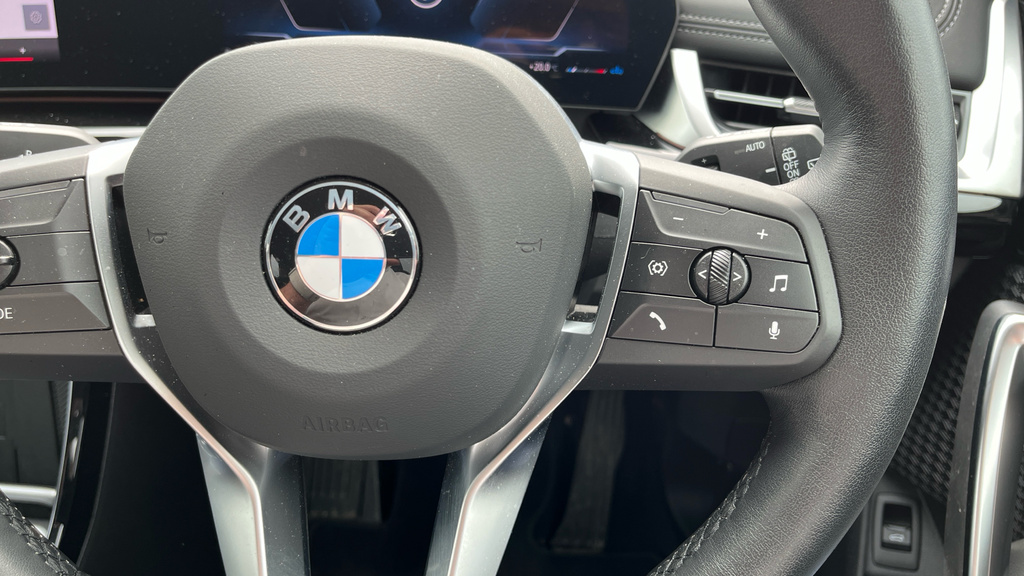 BMW X1 Xdrive 25E M Sport Tech Plus Pack Step White #18