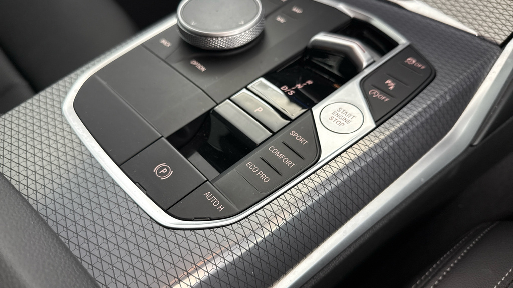 BMW 3 Series 320I M Sport Touring Black #19