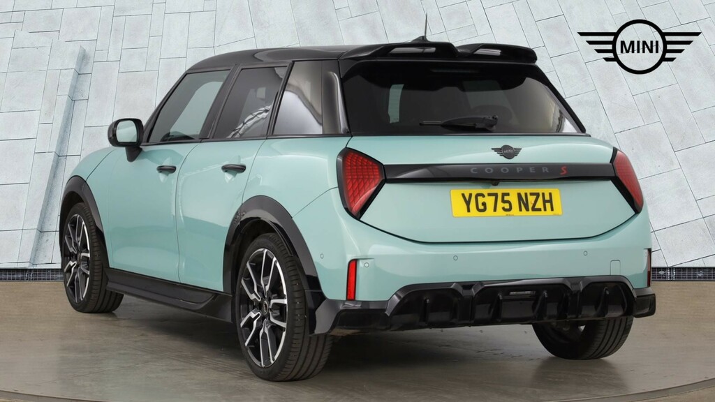 Mini Hatch 2.0S Sport Steptronic Euro 6 Ss YG75NZH Green #2