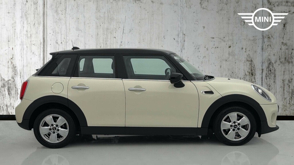 Mini Hatch 1.5 Cooper Classic Steptronic Euro 6 Ss White #3