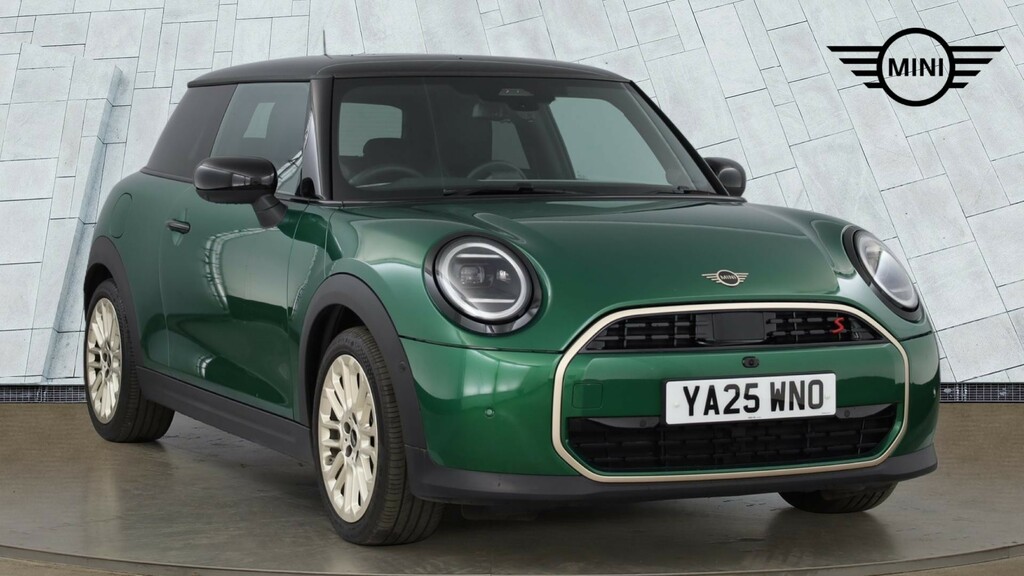 Mini Hatch 160Kw Se Classic Level 2 54Kwh Black #1