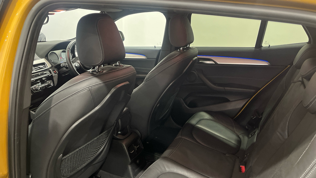 BMW X2 X2 Sdrive18d Se Black #25