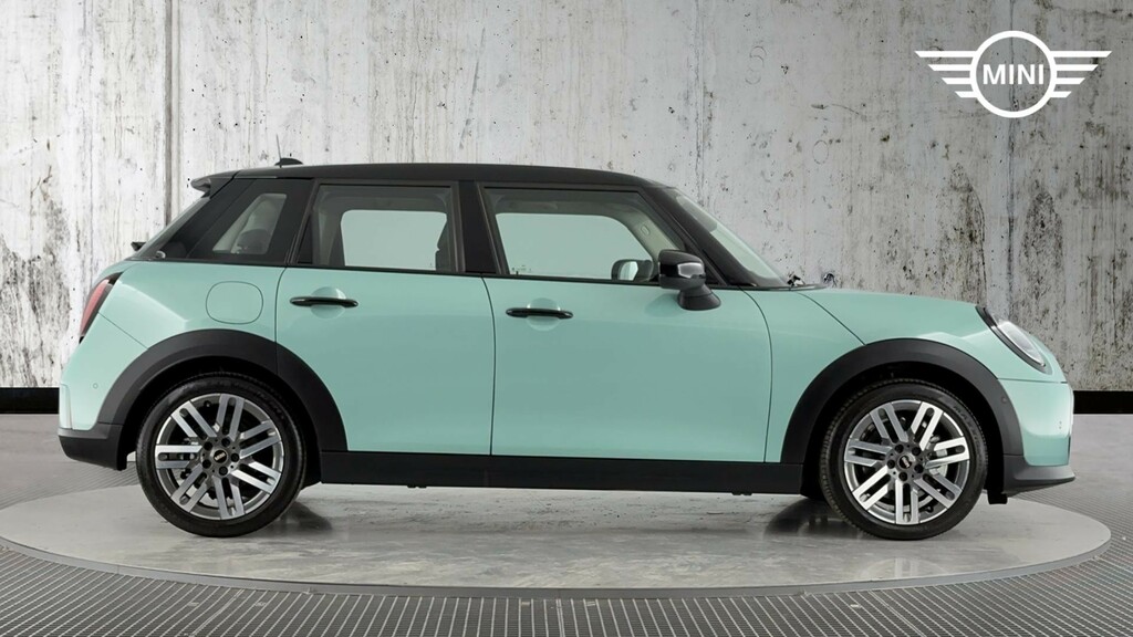 Mini Hatch 1.5C Classic Steptronic Euro 6 Ss Green #3
