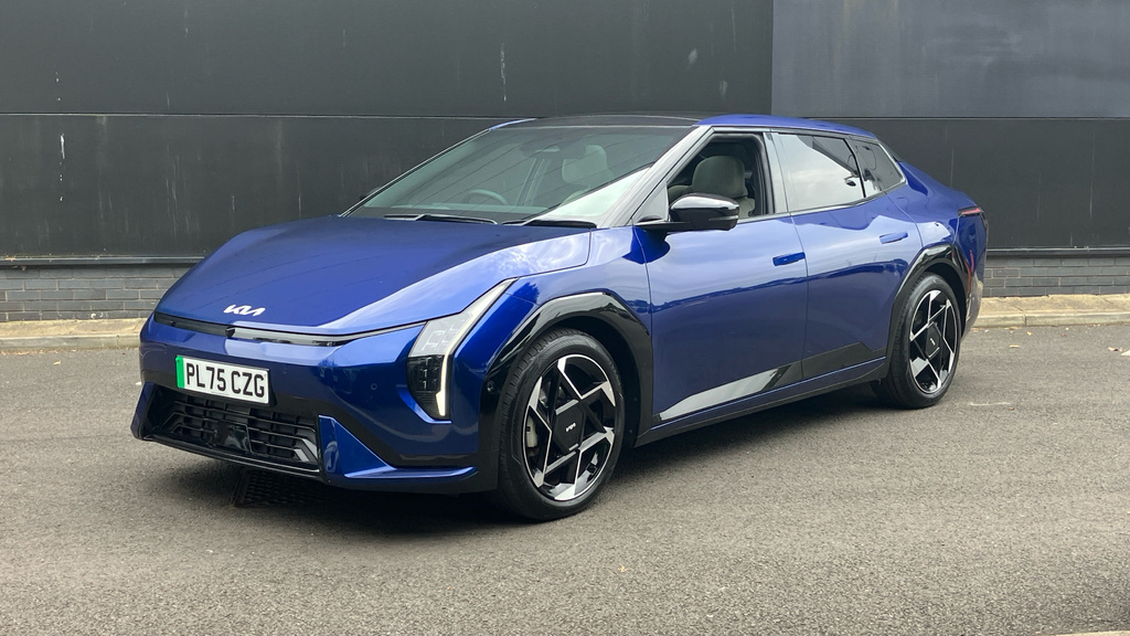 Kia EV4 81.4Kwh Gt-line S Fastback Blue #6