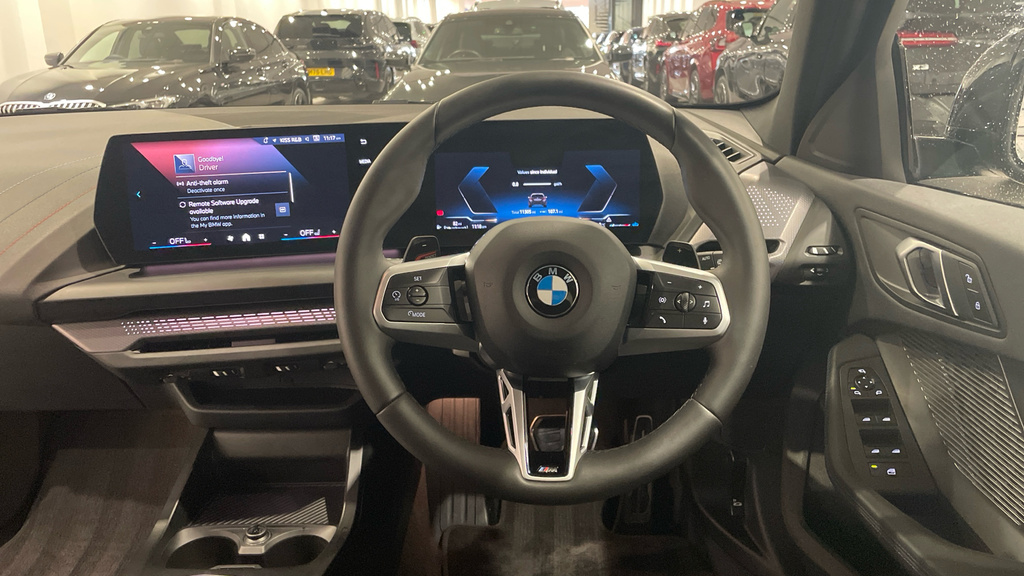 BMW 1 Series 1.5 120I Mht M Sport Dct Euro 6 Ss Black #5