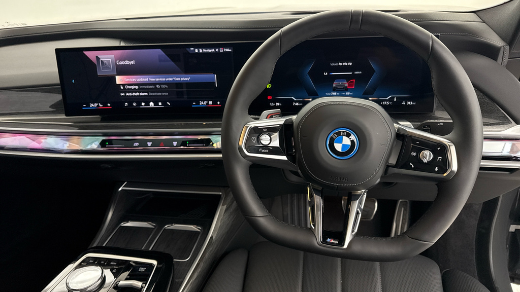 BMW i7 50 105.7Kwh M Sport Edrive Grey #5