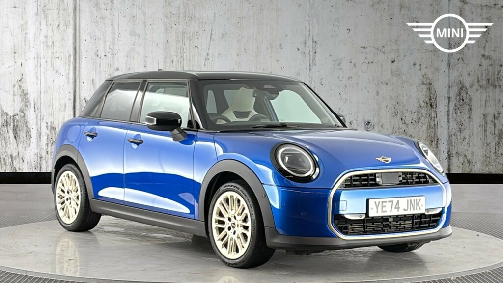Mini Hatch 1.5C Exclusive Steptronic Euro 6 Ss Blue