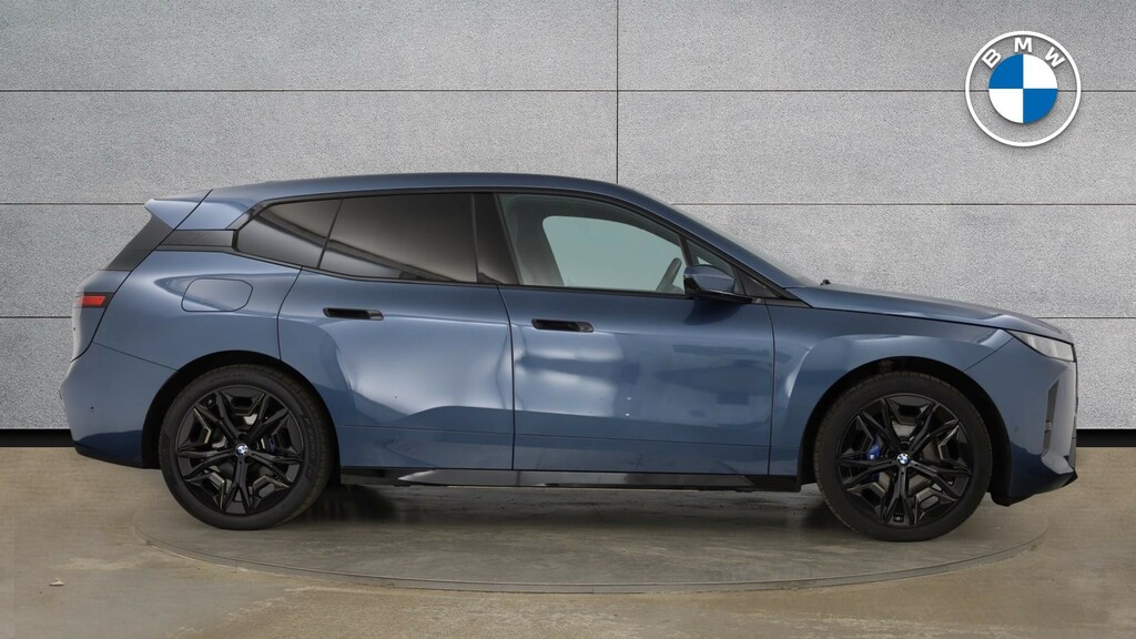 BMW iX 60 111.5Kwh M Sport Xdrive 11Kw Charger Blue #3