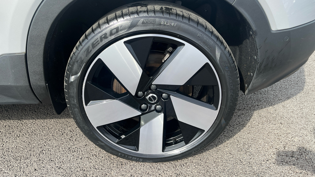 Volvo C40 Recharge 78Kwh Pro Blue #24