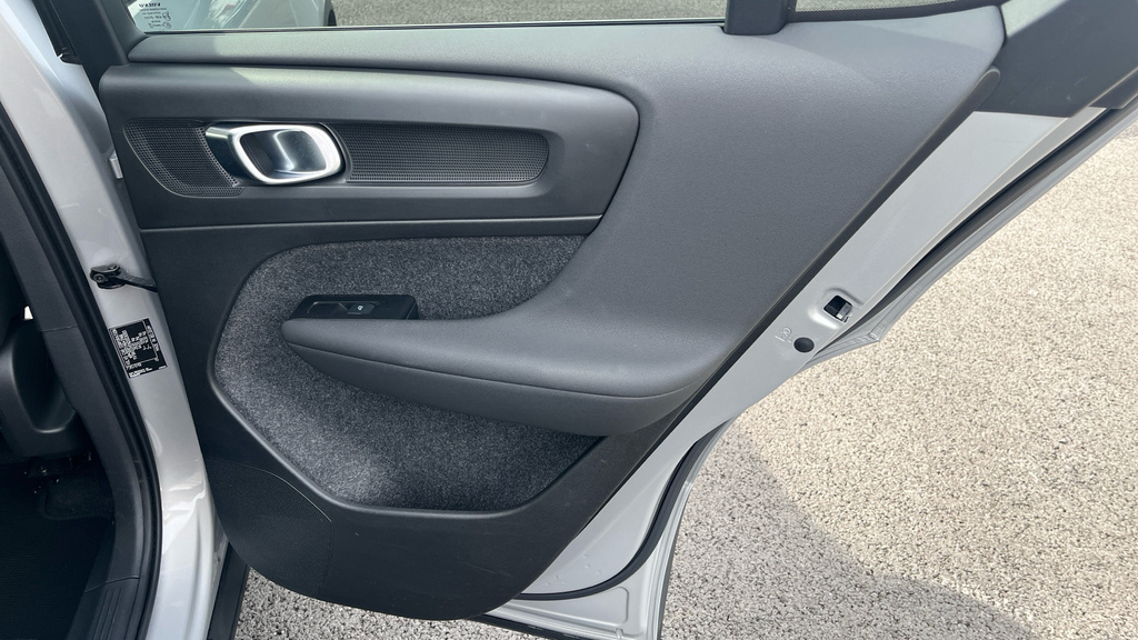 Volvo C40 Recharge 78Kwh Pro Blue #32
