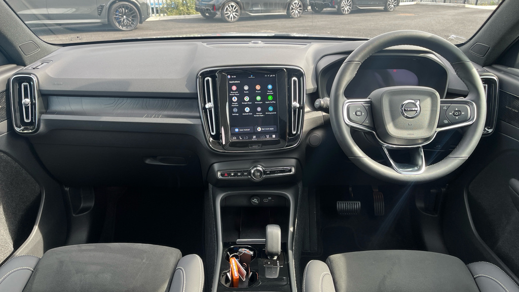 Volvo C40 Twin Recharge 78Kwh Pro Awd Silver #4
