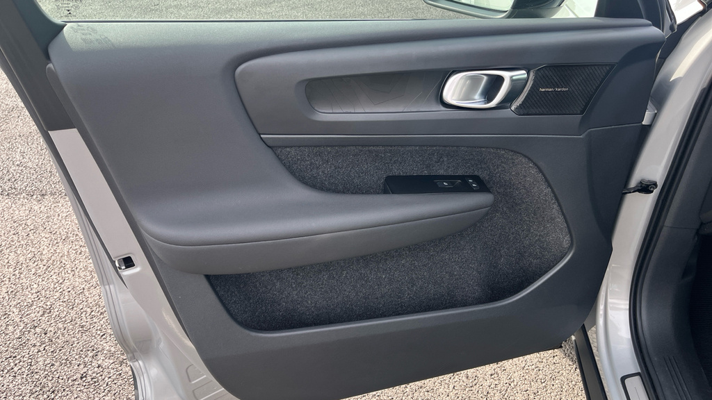 Volvo C40 Recharge 78Kwh Pro Blue #28